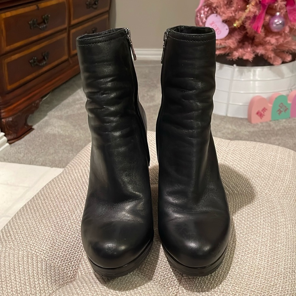 PRADA Vitello Wedge Ankle Boots in Black🖤🖤
